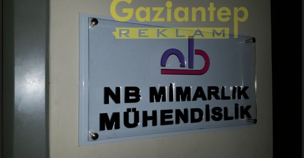 Dekoratif Kademeli büro levhası