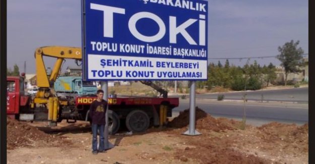 Toki Sac İnşaat Tabelası